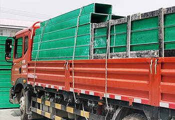 煙臺市槽式梯式防腐玻璃鋼電纜橋架生產廠家批發(fā)價現貨