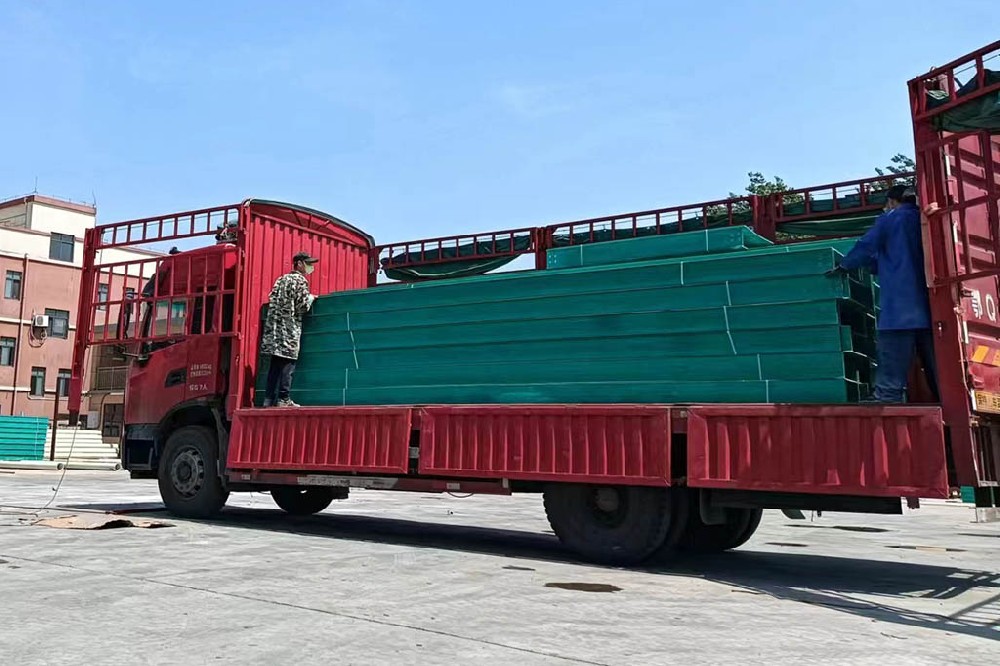 玻璃鋼橋架厚度如何選擇？